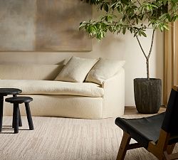 Roi Hand-Tufted Wool Rug