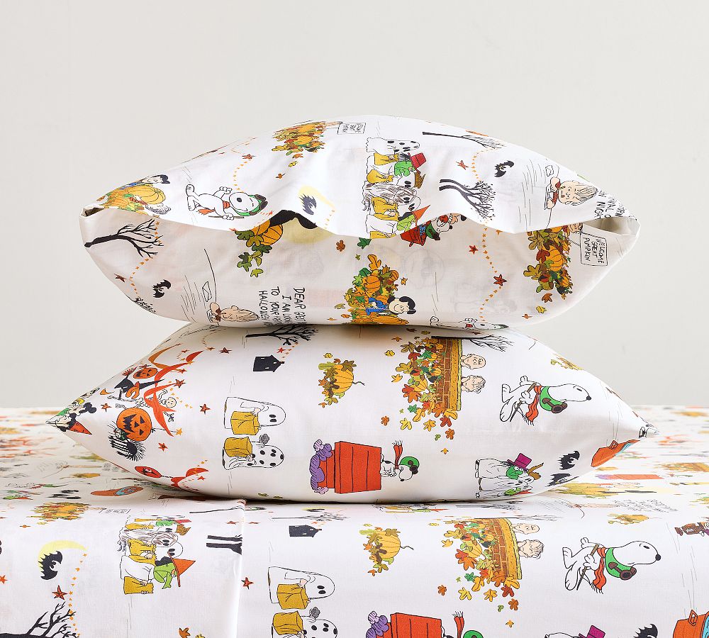 Peanuts™ Great Pumpkin Pillowcases - Set of 2