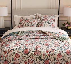 Elise Love Quilt