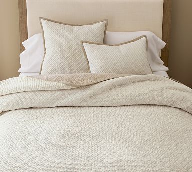 Cross Stitch Velvet Quilt, Ivory, Full/Queen