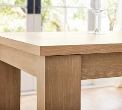 Findlay Extendable Dining Table (73&quot;- 91&quot;)