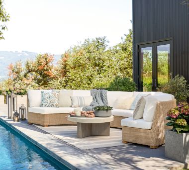 Hampton Pomona Outdoor Lounge