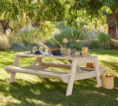 Indio Picnic Lounge