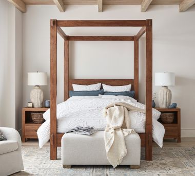 Menlo Isabelle Bedroom