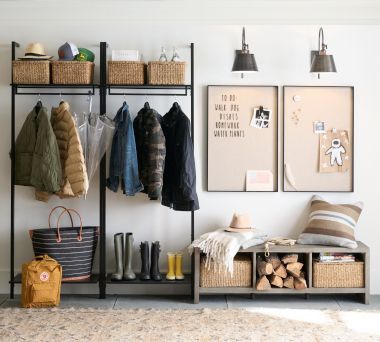 Temple Street Entryway