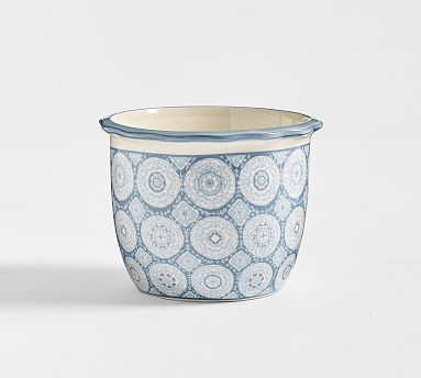 Kravet Medallion Small Cachepot - Cornflower Blue