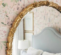 Marguerite Gilded Floral Round Wall Mirror