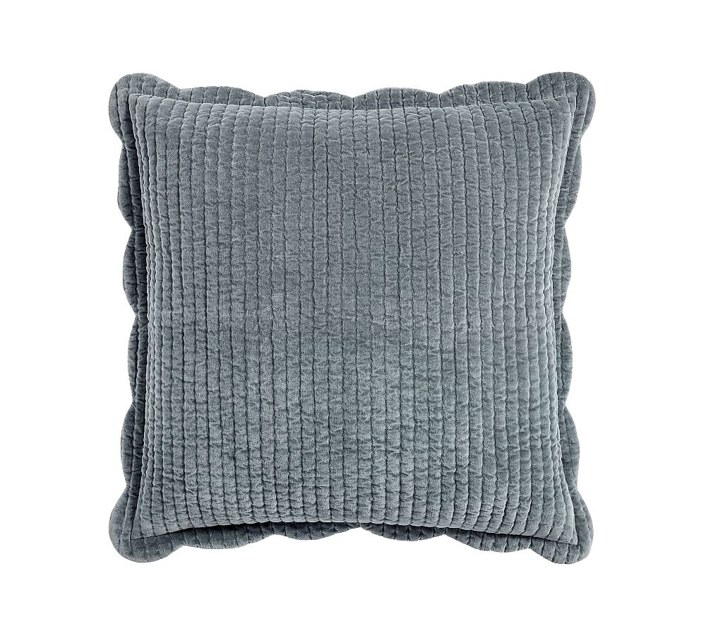 Velvet Scallop Edge Reversible Quilted Sham