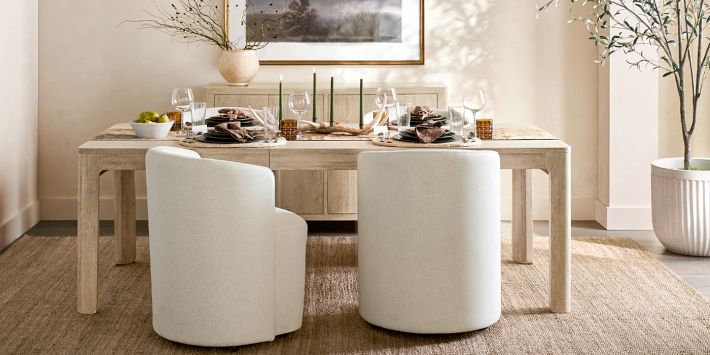 Aptos Extendable Dining Table (70