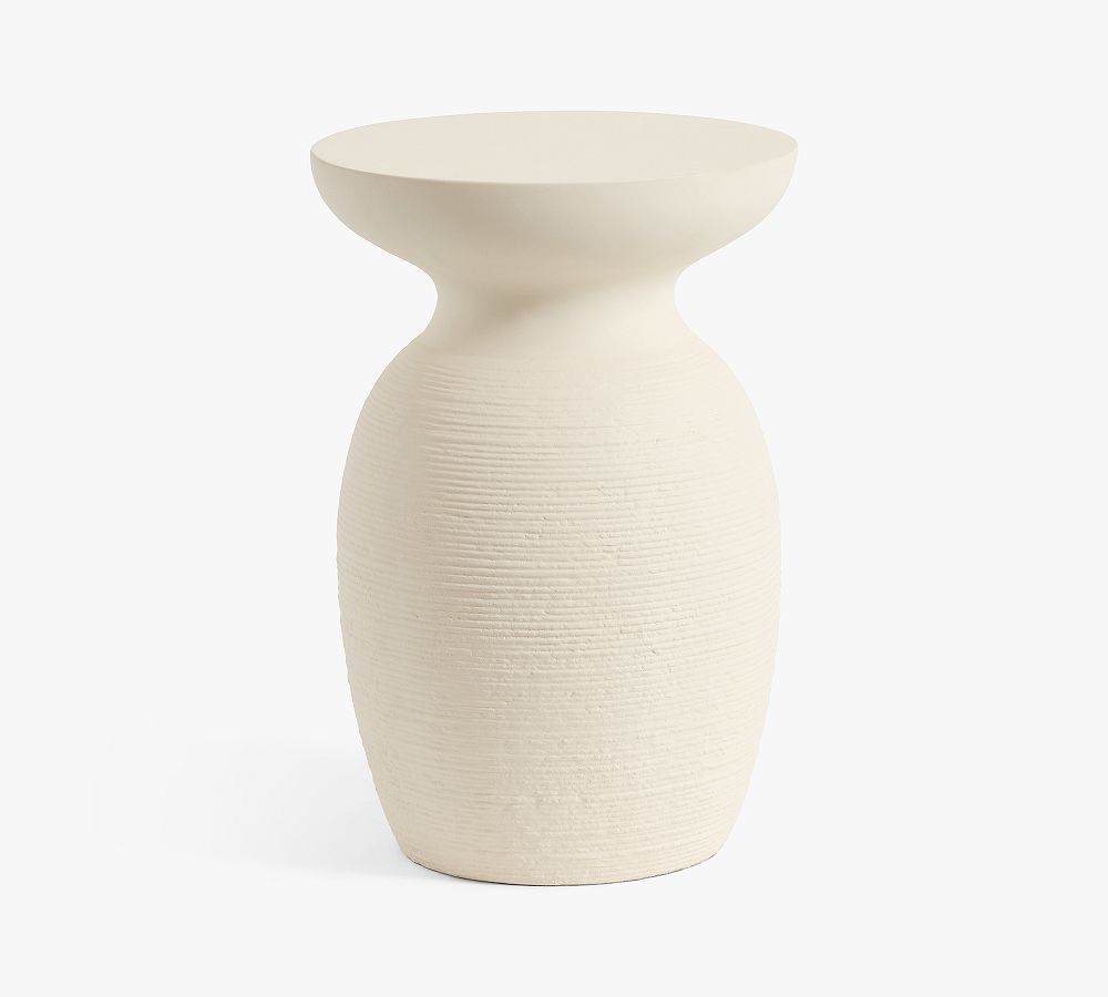 Encinitas Round Accent Table (14&quot;)