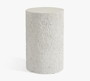 Bolinas Indoor/Outdoor Concrete Side Table, Light Grey
