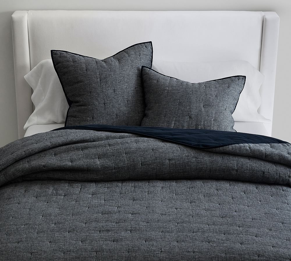 Open Box: European Flax Linen Waffle Quilt, King/ Cal. King - Midnight