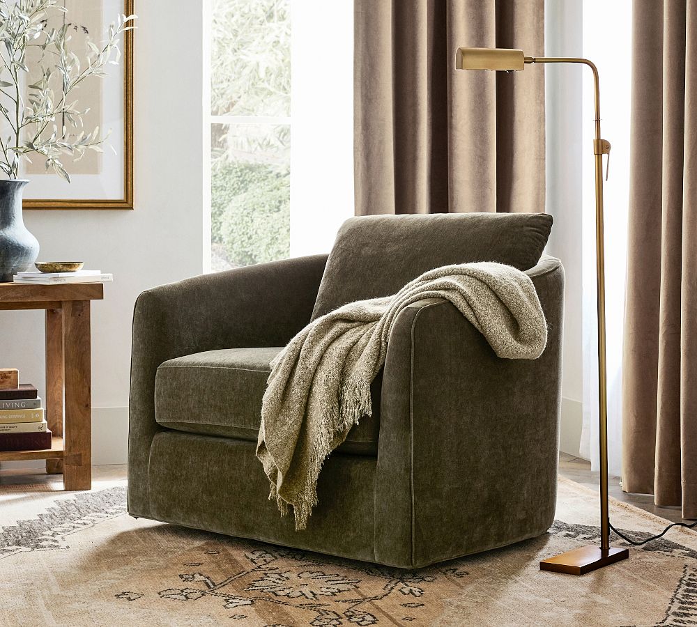 Remmy Swivel Chair