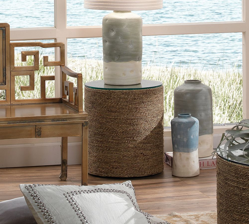 Dixon Round Seagrass End Table (18&quot;)
