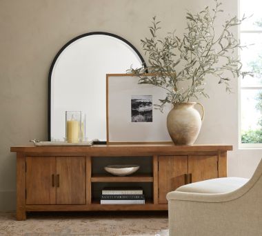 Reed Grand Entryway