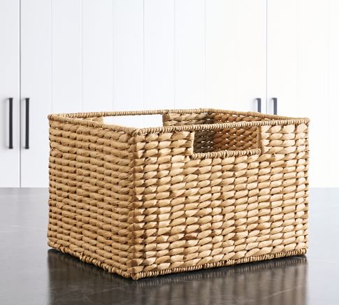 Large - 15.75"W x 10.75"H