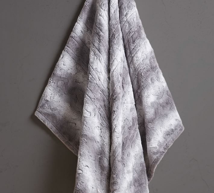 Beautyrest® Heated Oversized Faux Fur Throw