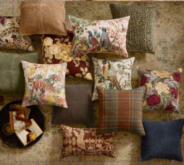 Pillows & Decor image