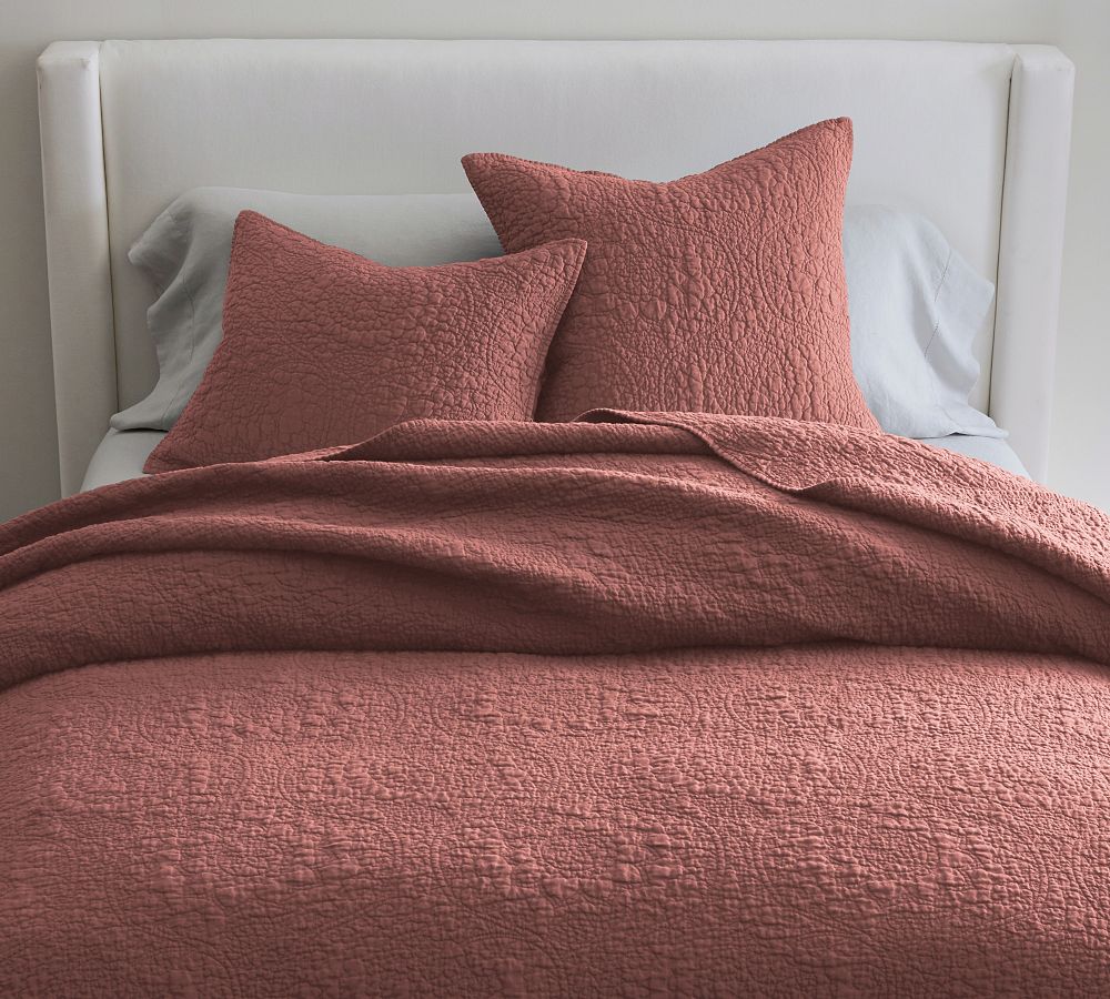 Open Box: Belgian Flax Linen Floral Stitch Quilt, King/Cal. King - Rosewood