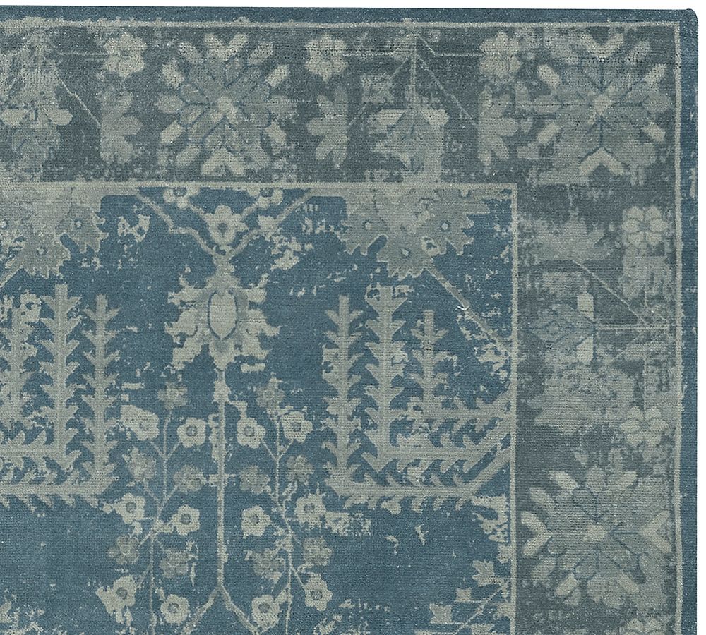 Esther Printed Rug Swatch