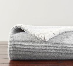 Ribbed Cozy Sherpa Throw