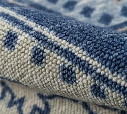 Open Box: Neelia Persian-Style Rug