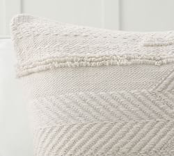 Lyla Textured Pillow