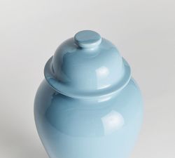 Kuo Jars
