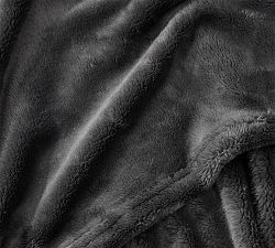 Faux Fur Cozy Throw
