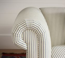 Chesterfield Tight Back Roll Arm Sofa (73&quot;&ndash;98&quot;)