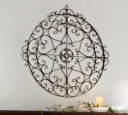 Antigua Round Medallion