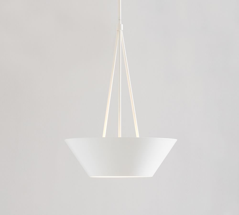 Tatum Metal Pendant (22&quot;)