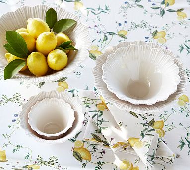 Monique Lhuillier Claudia Outdoor Melamine Nested Serving Bowls
