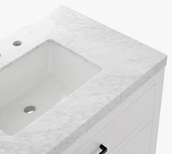 Quinn 32&quot; Single Sink Vanity