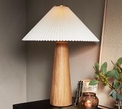 Banyan Table Lamp (26&quot;)