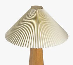 Banyan Table Lamp (26&quot;)
