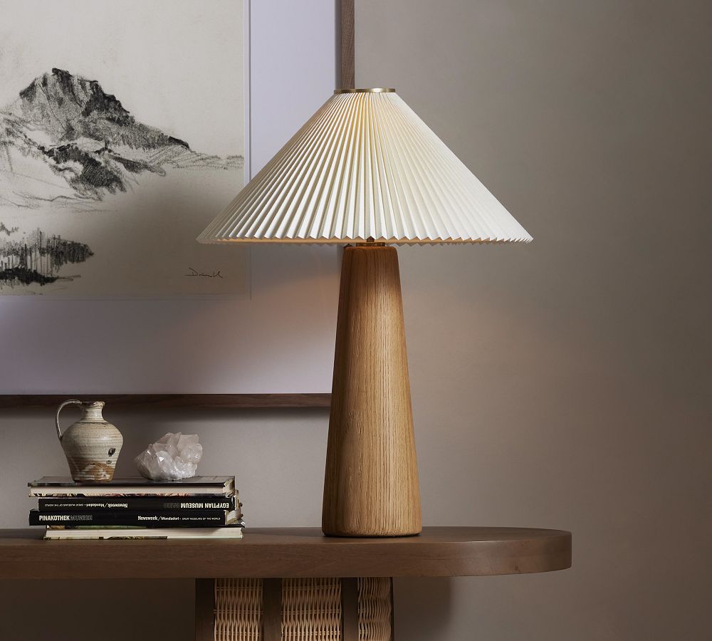 Banyan Table Lamp (26&quot;)