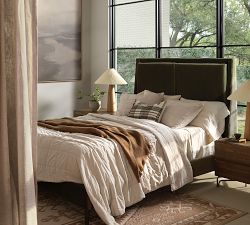 Banyan Table Lamp (26&quot;)