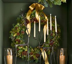 Faux Lit Rustic Pine and Berry Wreath &amp; Garland