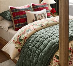 Holly Berry Wreath Duvet Cover
