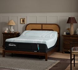 Tempur-Pedic ProAdapt&#174; Mattress (12&quot;h)