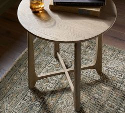 Rockmere Round Accent Table (20")