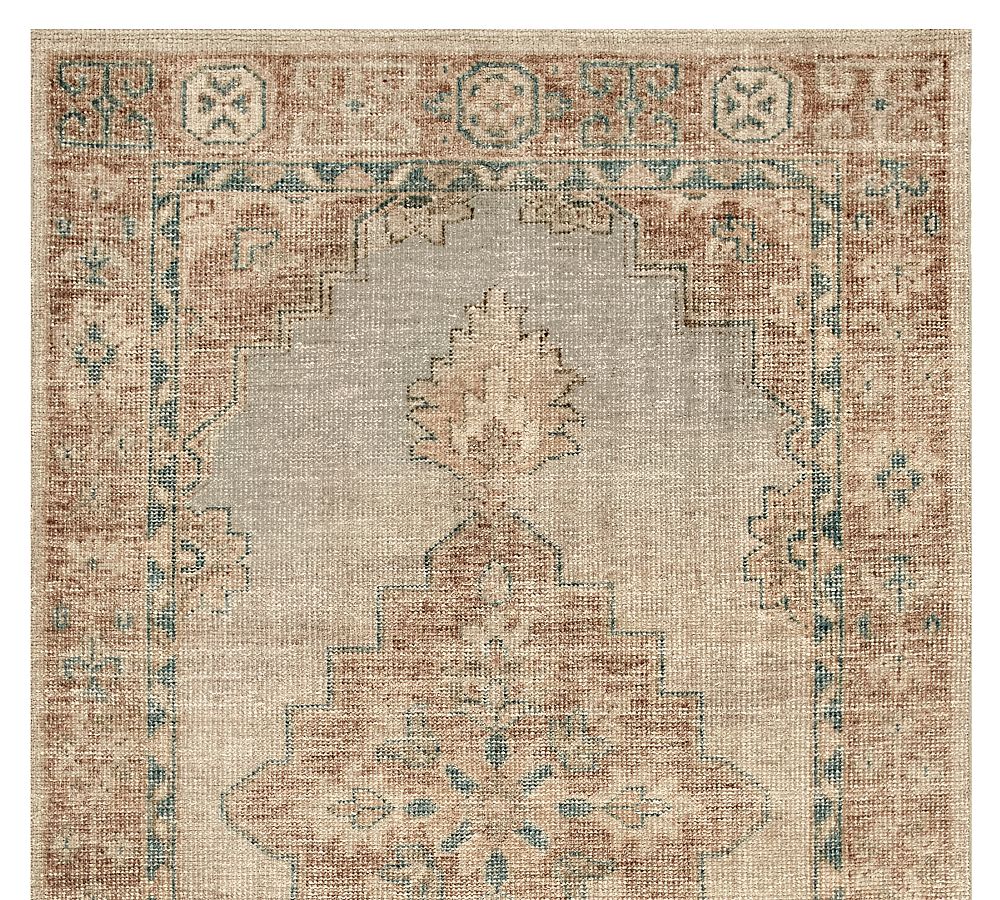 Finn Hand-Knotted Wool Rug