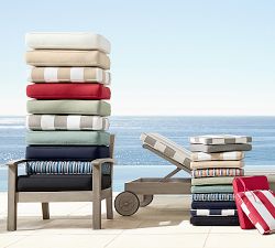 Piped Outdoor Chaise Cushion