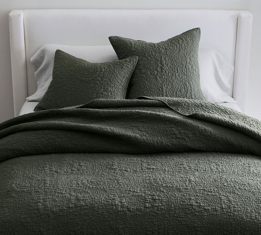 Belgian Flax Linen Floral Stitch Quilt (King - Dark Forest)
