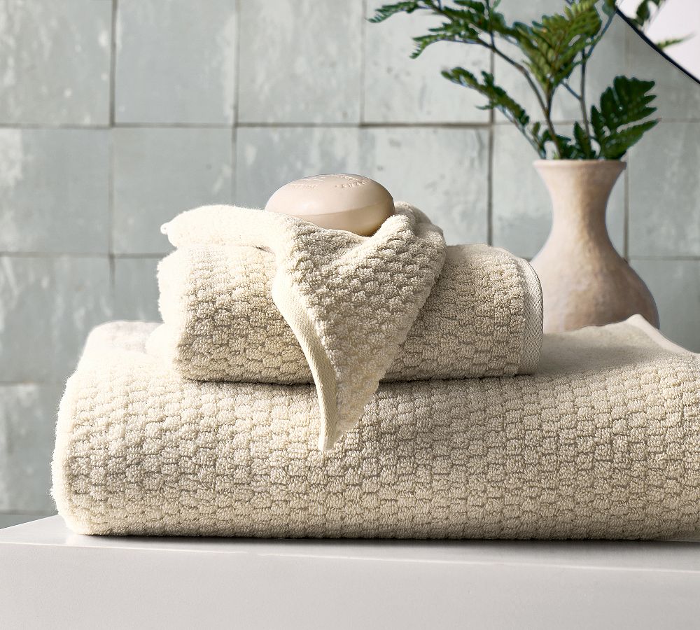 Textured Honeycomb Towel - Bath Towel - Parchment
