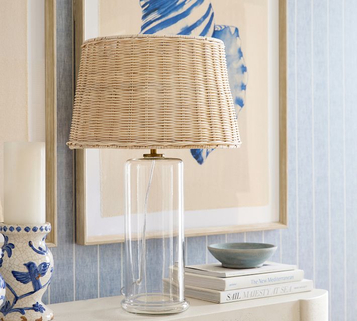 Cove Glass Table Lamp (27