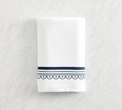 Mark D. Sikes Pixie Scallop Towel