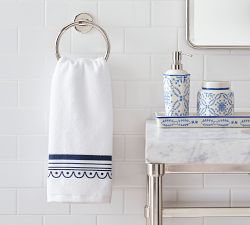 Mark D. Sikes Pixie Scallop Towel