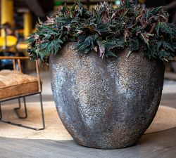 Livona Textured Ficonstone Planter